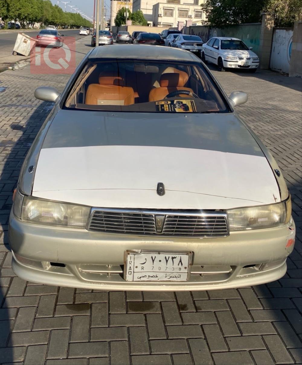 تويوتا كريستا